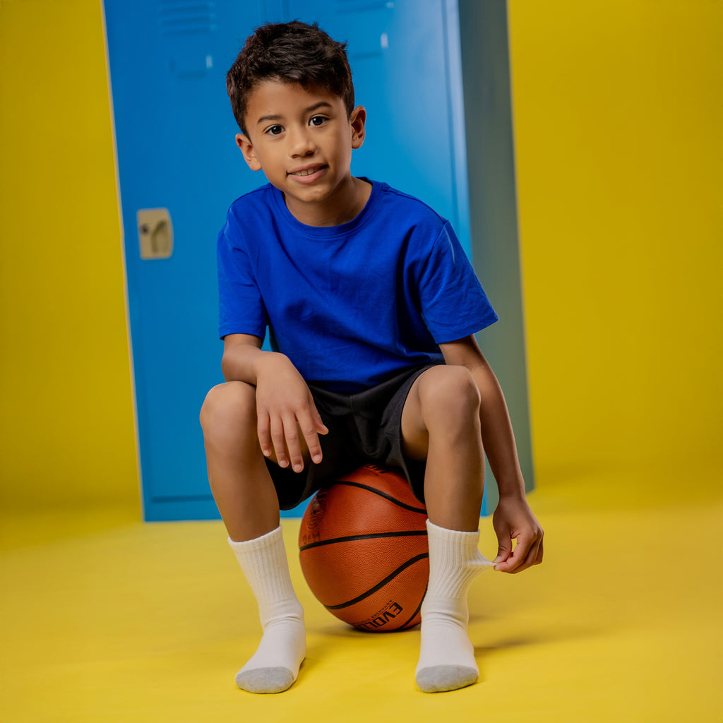 NEW 3 Pair Athletic Crew Socks - Style: 612